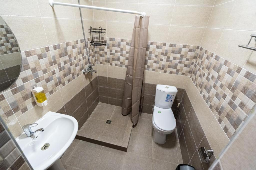 Muras Hotel Каракол Экстерьер фото