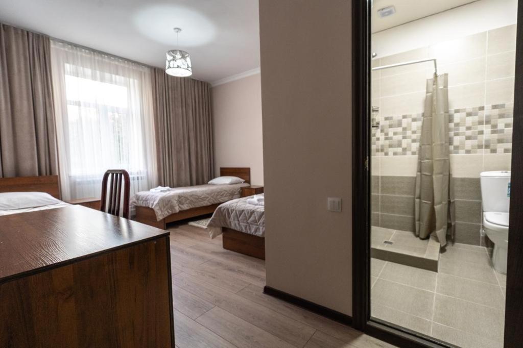 Muras Hotel Каракол Экстерьер фото